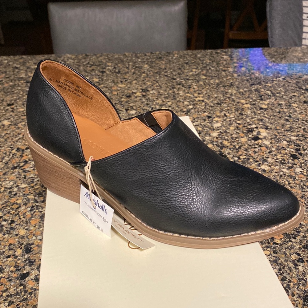 Brand new Cynthia Rowley Shoes women’s size 8